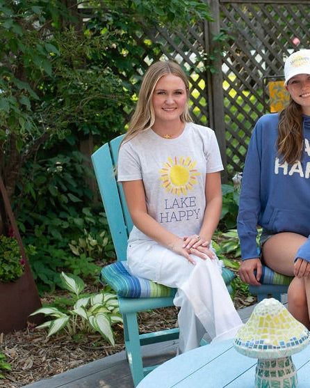 Lake Happy Short Sleeve T-shirt Heather Grey Sun Design Logo