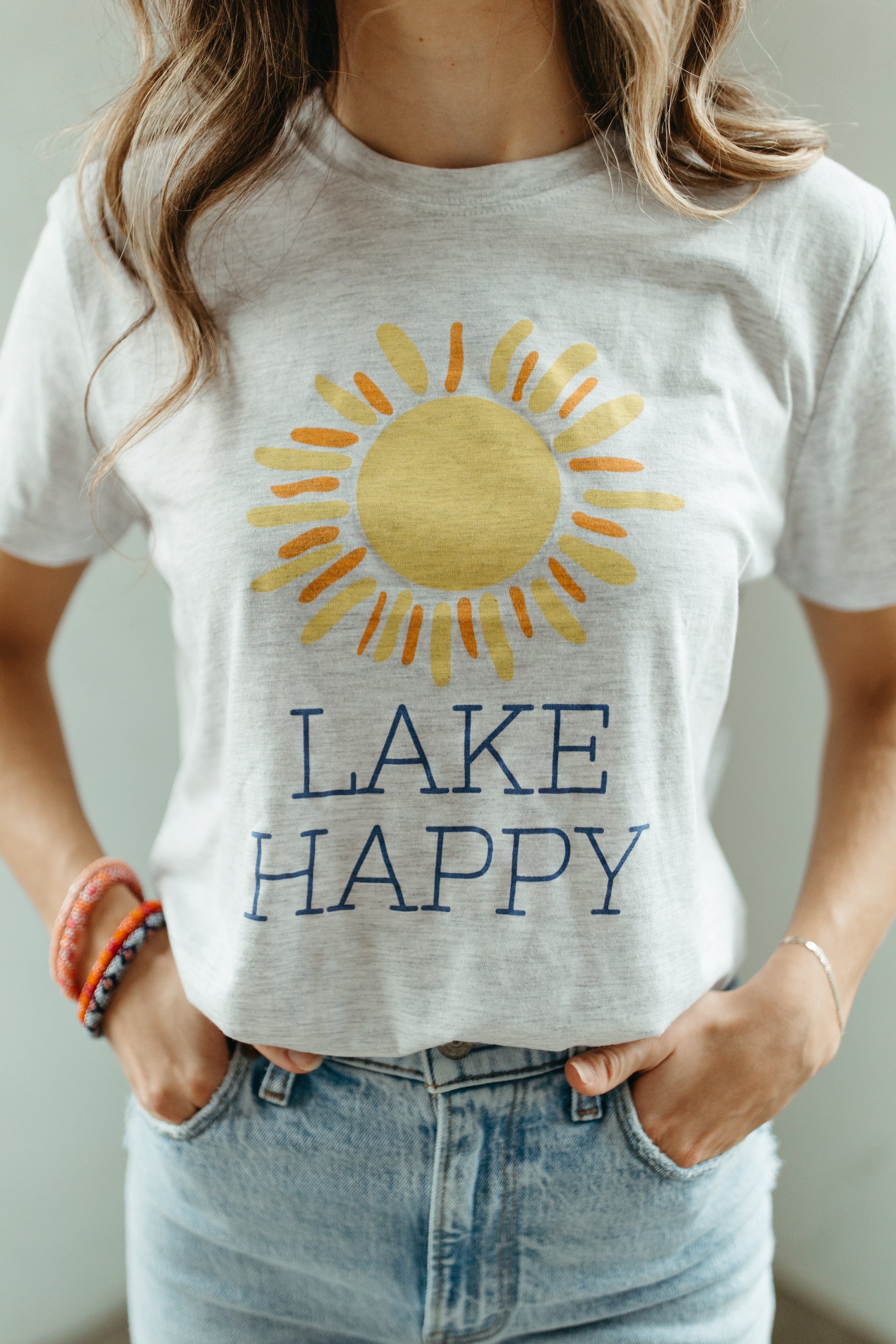 Lake Happy Short Sleeve T-shirt Heather Grey Sun Design Logo