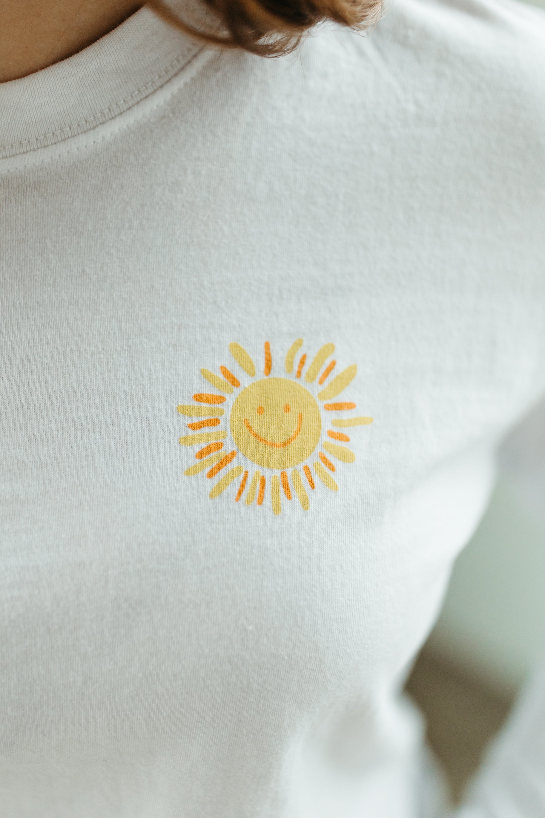 Lake Happy Long Sleeve T-shirt White Back Sun Logo Design